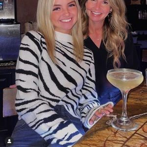 Zebra mockneck cropped sweater